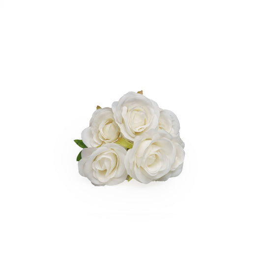 Bouquet de rose blanche artificielle