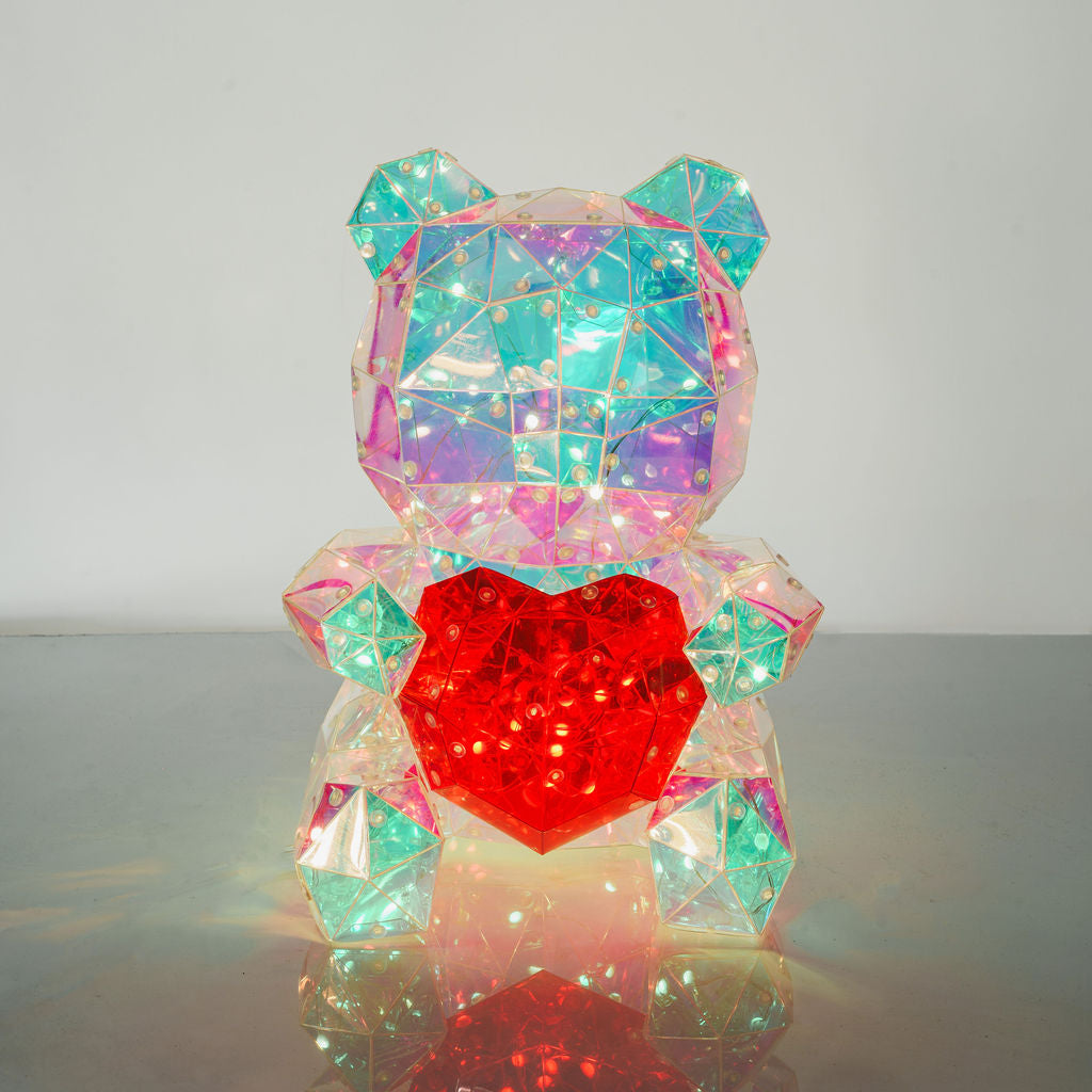 Ourson avec coeur lumineux H.30cm