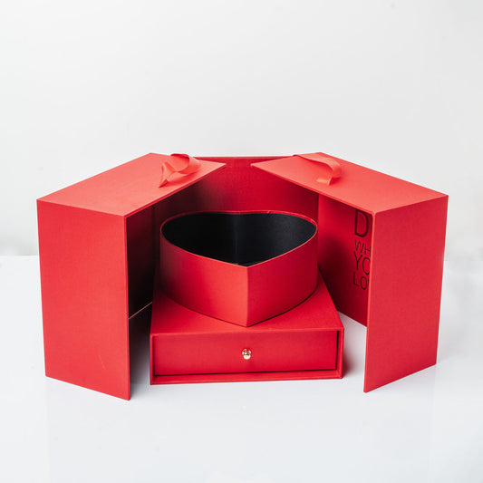 Boite interieur coeur + tiroir rouge 24x24x22cm