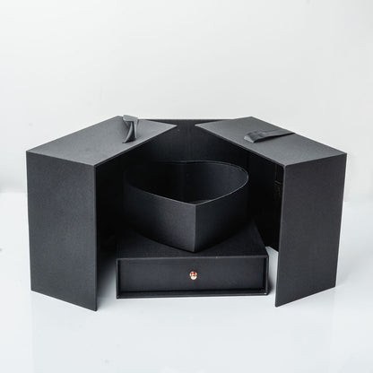 Boite interieur coeur + tiroir noir 24x24x22cm