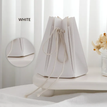 Poche d'eau étanche blanc pour bouquet 17x18cm