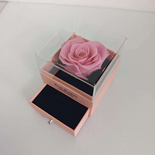 Ecrin à bijou Rose 9x9x10cm avec rose éternel rose dia. 5-6cm