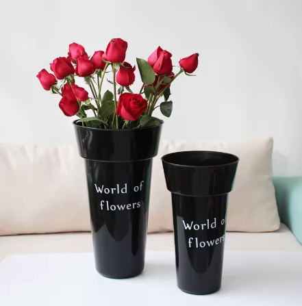 Seau rond noir en plastique pour fleurs 43x25x14cm